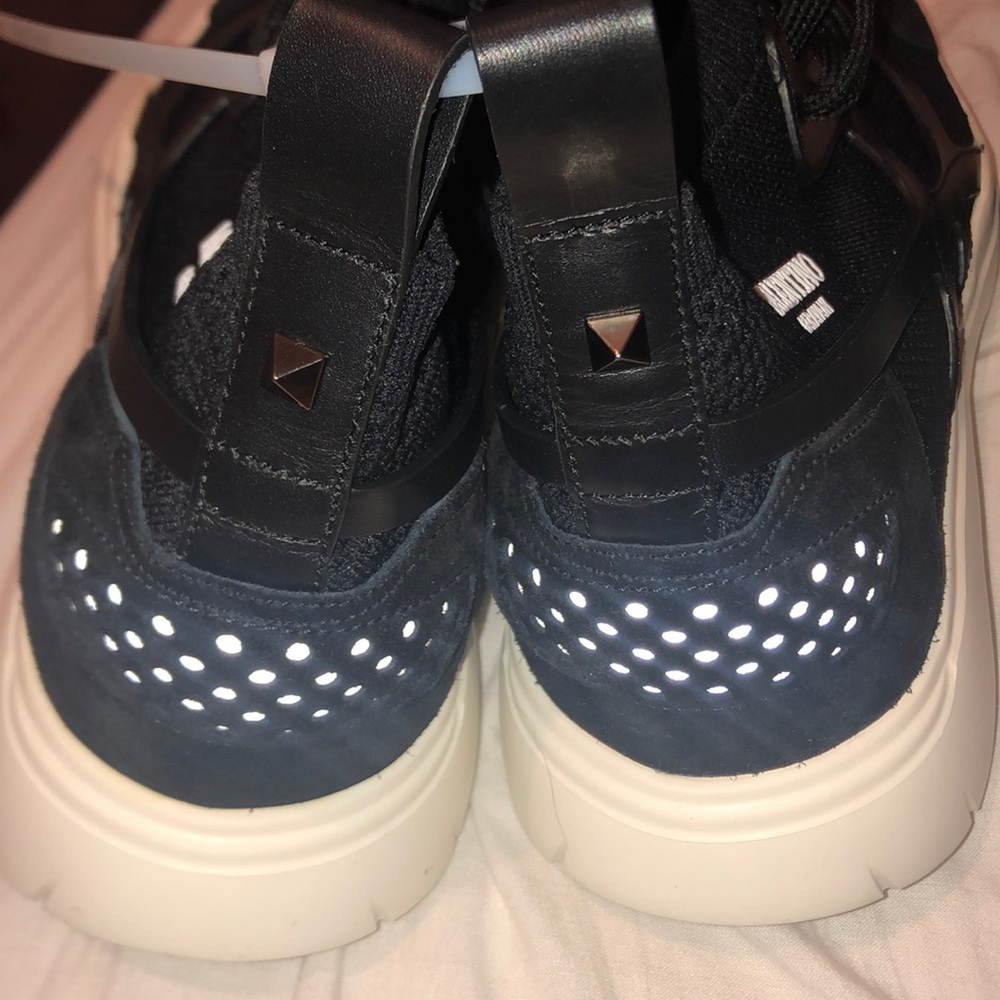 VALENTINO SNEAKERS - Picture 3 of 6